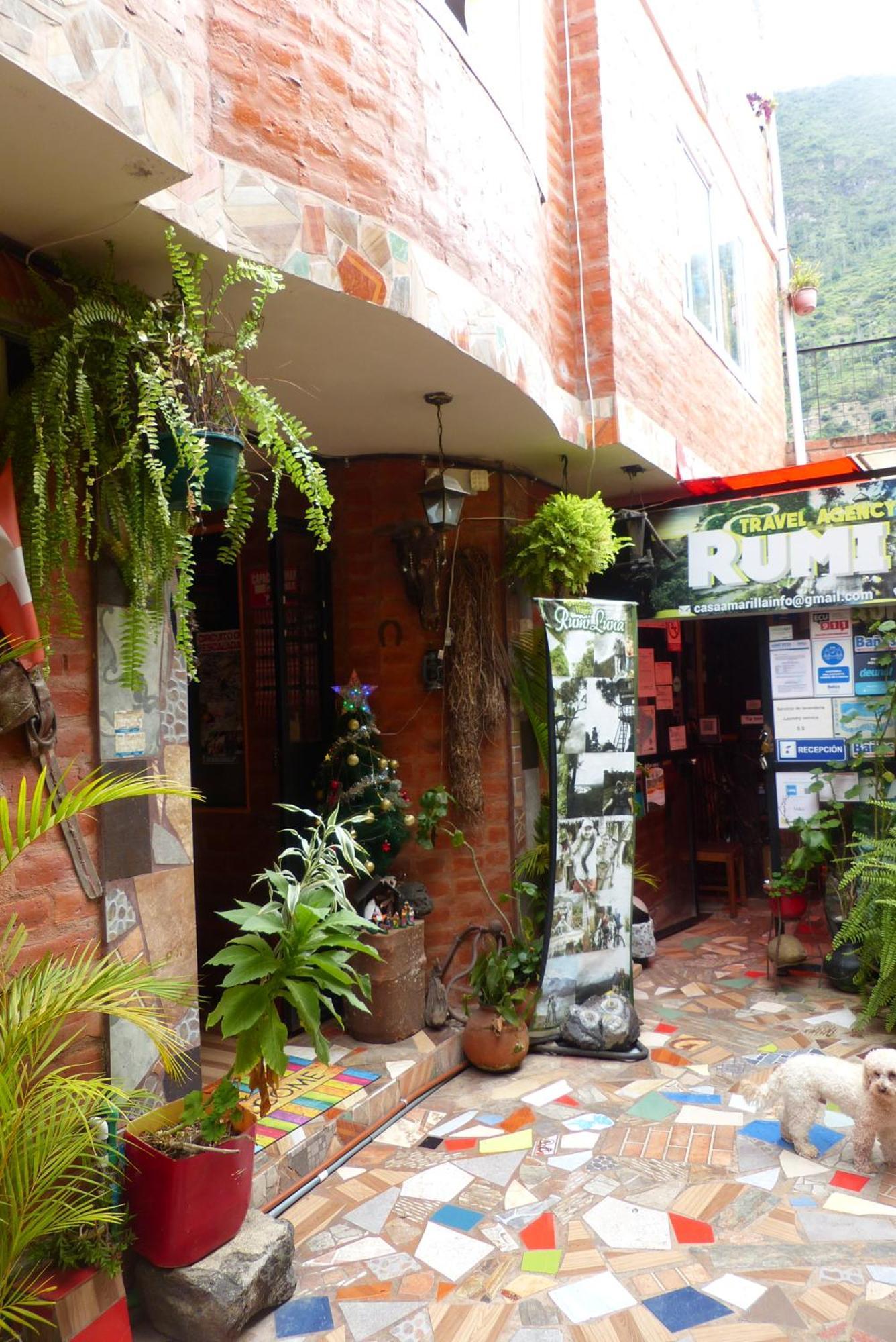Hostal La Casa Amarilla City Baños Εξωτερικό φωτογραφία