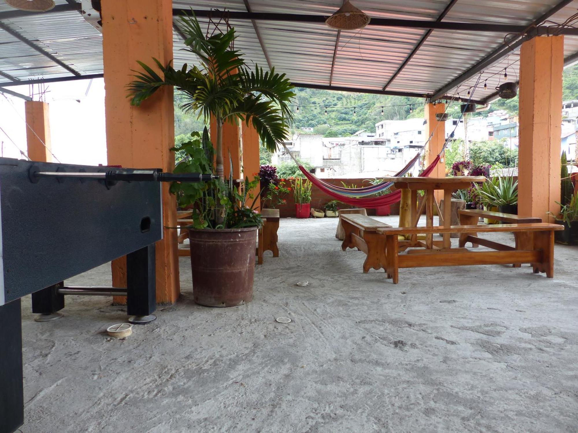 Hostal La Casa Amarilla City Baños Εξωτερικό φωτογραφία